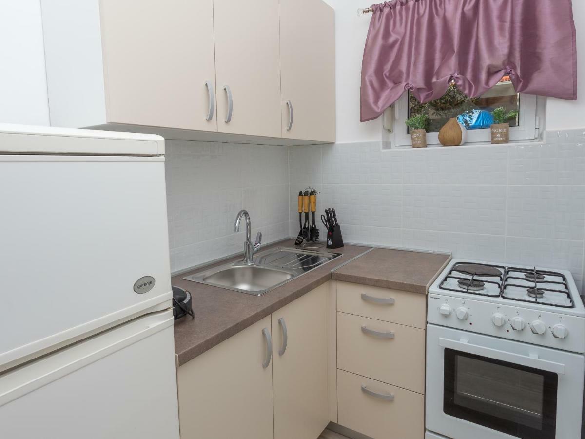 Apartments Antea & Magdalena 피로바츠 외부 사진